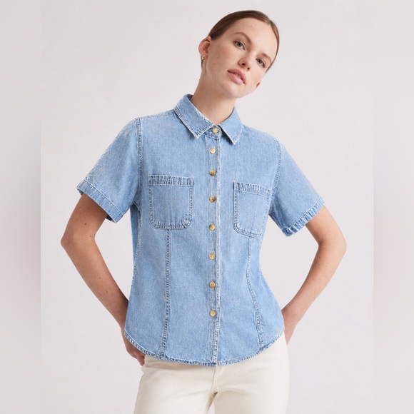 Nevada Tops - VINTAGE - Nevada Denim Button-Up Shirt | Light Wash Cotton | 90s Minimalist